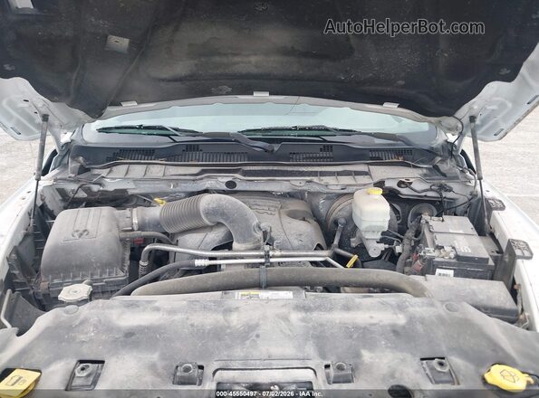 3C6TR5CT1GG284435 2016 RAM 2500 White Rear view