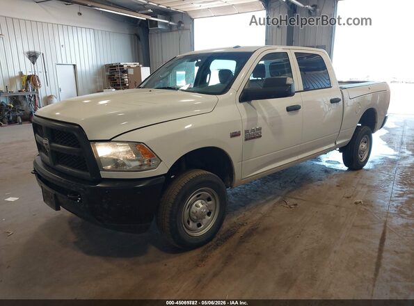 3C6TR5CT7JG295270 2018 RAM 2500 White წინა მარცხენა ხედი სამი მეოთხედიდან