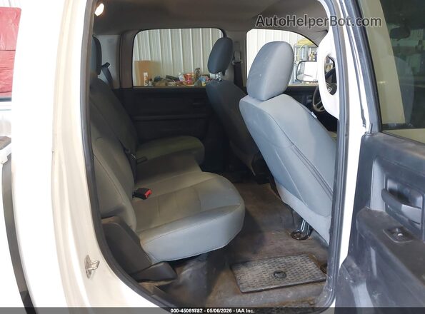 3C6TR5CT7JG295270 2018 RAM 2500 White VIN კოდის სტიკერის ხედი