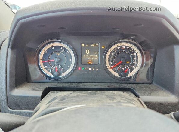 3C6TR5DT2JG215937 2018 RAM 2500 White Instrument cluster view