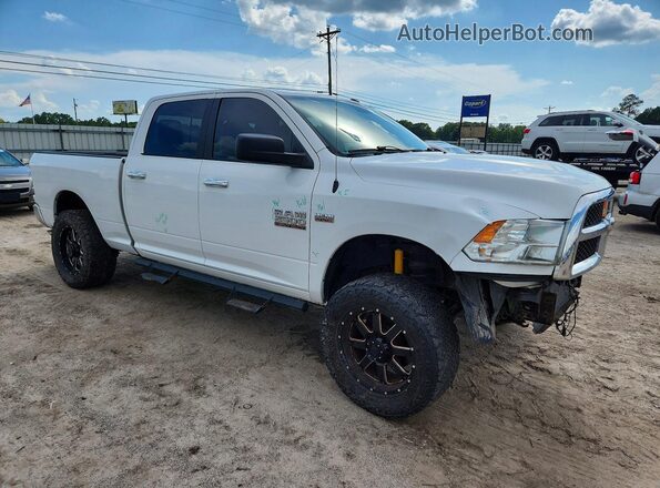 3C6TR5DT2JG215937 2018 RAM 2500 White Front right