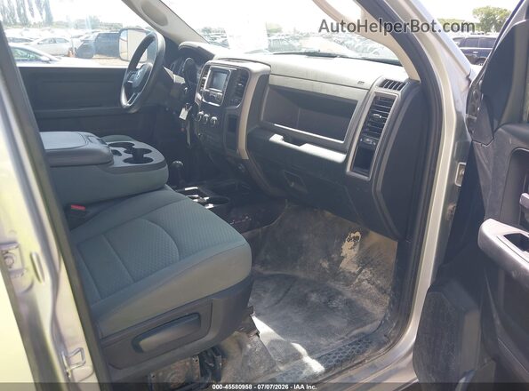 3C6TR5HT1GG297520 2016 RAM 2500 Серый Вид салона спереди