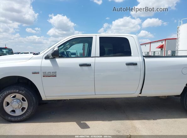 3C6TR5HT1JG300715 2018 RAM 2500 White Vista interior de 360 grados