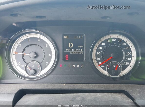 3C6TR5HT7GG283315 2016 RAM 2500 White Widok tylnych siedzeń