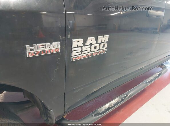 3C6TR5HT7GG297487 2016 RAM 2500 Зеленый Панорамный вид салона 360°
