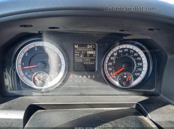 3C6TR5HT7JG149914 2018 RAM 2500 Gray უკანა სავარძლების ხედი