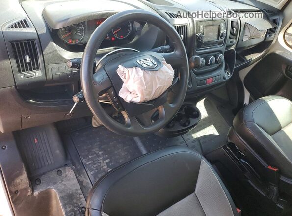 3C6TRVAG4LE105493 2020 RAM PROMASTER White Dashboard view