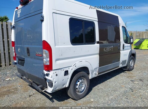 3C6TRVCG6JE130874 2018 RAM PROMASTER 2500 Белый Задняя правая четверть