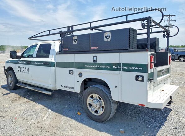 3C6UR4HJ3RG249243 2024 RAM 2500 White Rear left