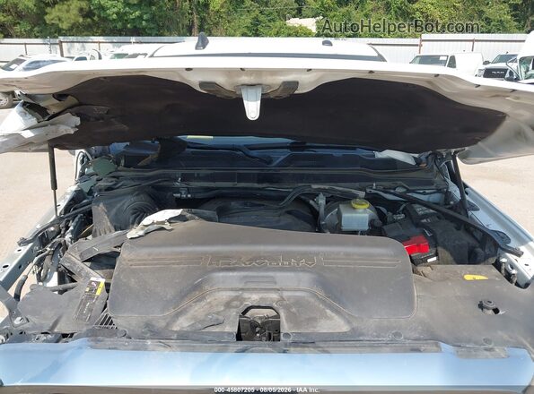 3C6UR5CJ2LG250646 2020 RAM 2500 White Rear view