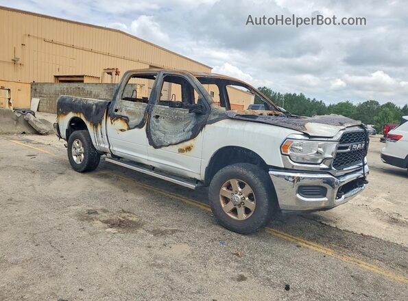 3C6UR5CJ3RG152041 2024 RAM 2500 White Przód prawy