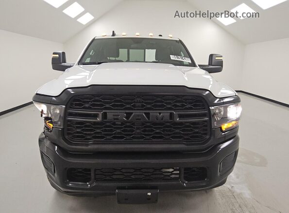 3C6UR5CJ4RG356864 2024 RAM 2500 White 