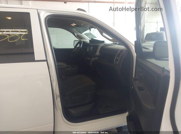 3C6UR5CJ8LG211334 2020 RAM 2500 White Սալոնի դիմացի տեսք