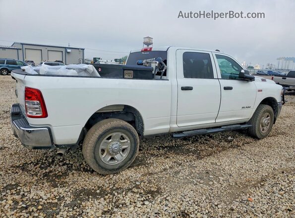 3C6UR5CJXNG367796 2022 RAM 2500 Белый Задняя правая четверть