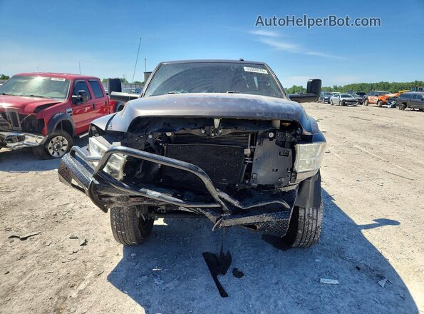 3C6UR5CL4JG417233 2018 RAM 2500 Gray Front view