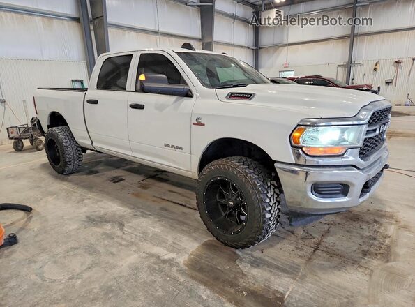3C6UR5CL6NG209019 2022 RAM 2500 White Przód prawy
