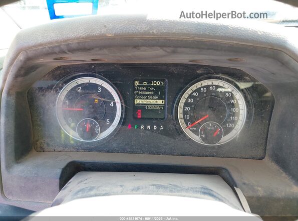 3C6UR5CL8GG248729 2016 RAM 2500 Gray Rear seats view