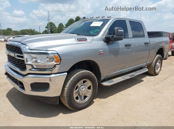 3C6UR5CLXRG222961 2024 RAM 2500 Silver Առջևի ձախ երեք քառորդ տեսարան
