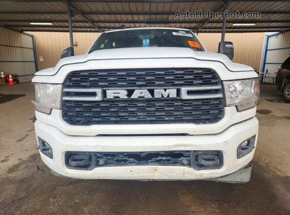 3C6UR5DJ0RG385227 2024 RAM 2500 White წინა ხედი