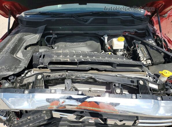 3C6UR5DJ0TG200066 2026 RAM 2500 Red Widok wnętrza z tyłu