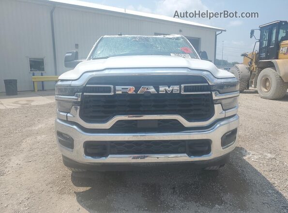 3C6UR5DJ3TG196921 2026 RAM 2500 Белый Панорамный вид салона 360°