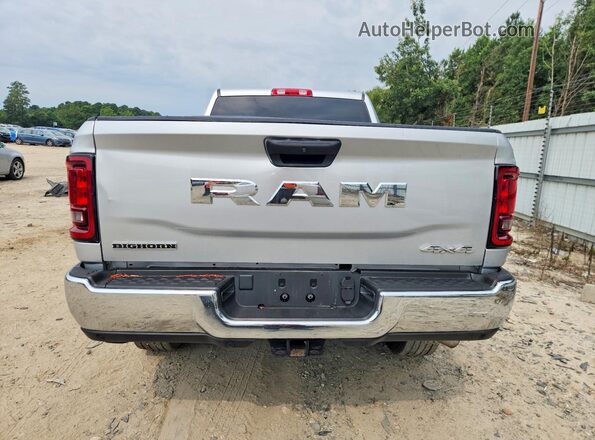 3C6UR5DJ6TG200816 2026 RAM 2500 Silver უკანა ხედი