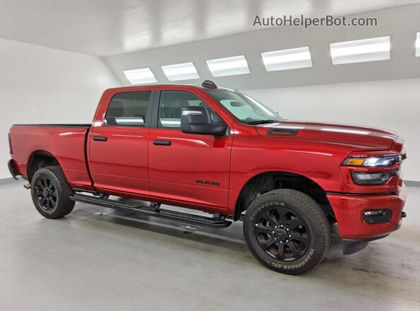 3C6UR5DJXTG200348 2026 RAM 2500 Burgundy Առջևի աջ
