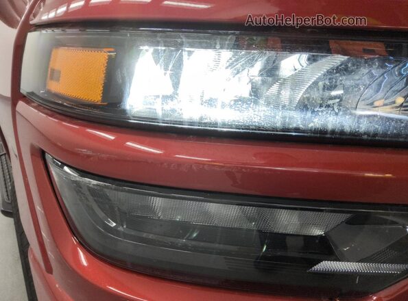 3C6UR5DJXTG200348 2026 RAM 2500 Burgundy Սալոնի 360 աստիճան տեսք