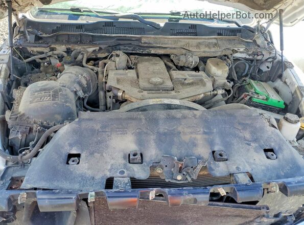 3C6UR5DL0GG268441 2016 RAM 2500 Белый Вид задней части салона