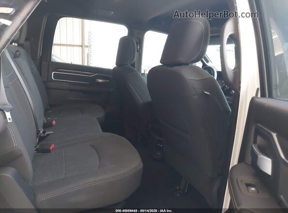 3C6UR5DL0TG259328 2026 RAM 2500 White Widok naklejki z numerem VIN