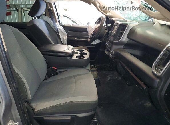 3C6UR5DL1LG116565 2020 RAM 2500 Silver Front interior view