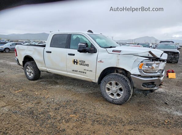 3C6UR5DL2RG227439 2024 RAM 2500 White Передня права чверть