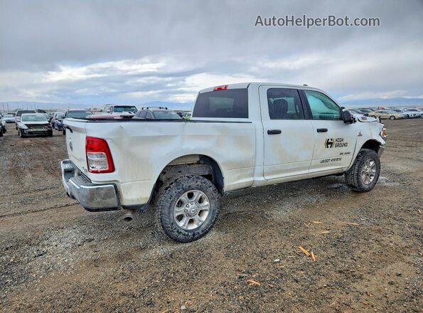 3C6UR5DL2RG227439 2024 RAM 2500 White Задня права чверть