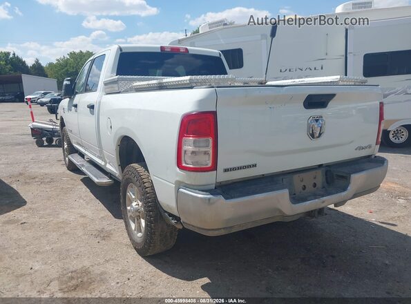 3C6UR5DL3RG336332 2024 RAM 2500 White Rear left