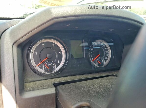 3C6UR5DL7GG150368 2016 RAM 2500 Silver Vista del cuadro de instrumentos