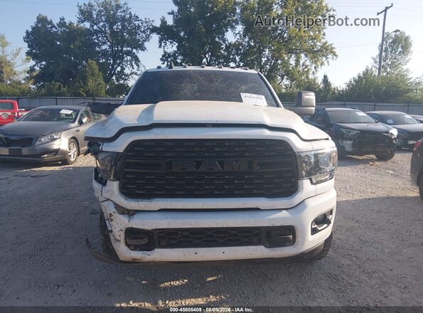 3C6UR5DL7RG270111 2024 RAM 2500 White Front view