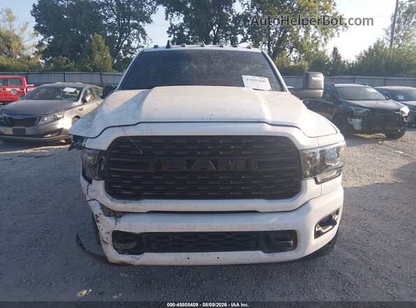 3C6UR5DL7RG270111 2024 RAM 2500 White Instrument cluster view