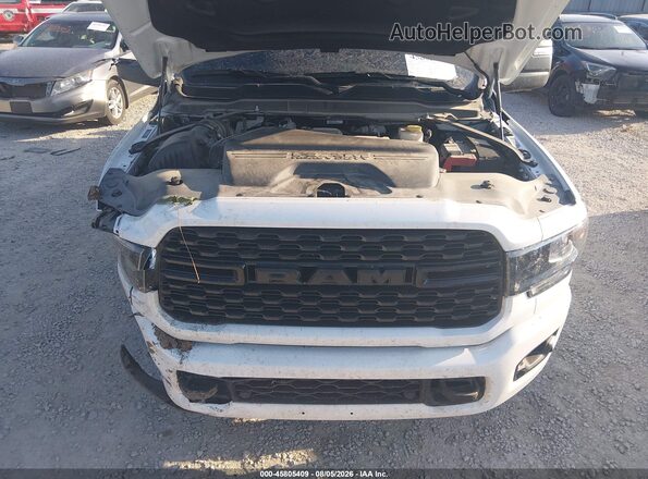3C6UR5DL7RG270111 2024 RAM 2500 White Rear view