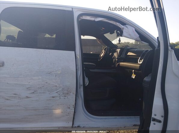 3C6UR5DL7RG270111 2024 RAM 2500 White Front interior view