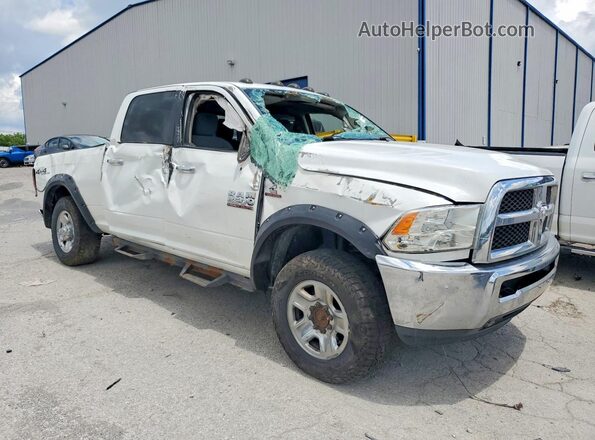 3C6UR5DLXHG652468 2017 RAM 2500 Белый Передняя правая четверть
