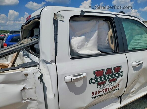 3C6UR5DLXKG529924 2019 RAM 2500 White Հետևի նստատեղերի տեսք