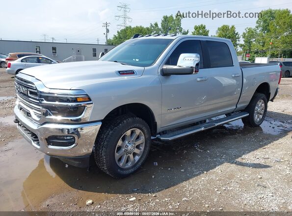 3C6UR5FJXTG255668 2026 RAM 2500 Silver Przód lewy