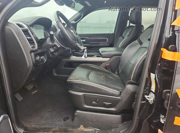 3C6UR5FL0RG395495 2024 RAM 2500 Black Widok wnętrza z przodu