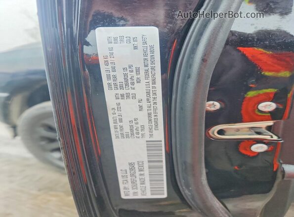 3C6UR5FL0RG395495 2024 RAM 2500 Black Widok komory silnika