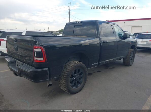 3C6UR5FL2RG172052 2024 RAM 2500 Черный Задняя правая четверть