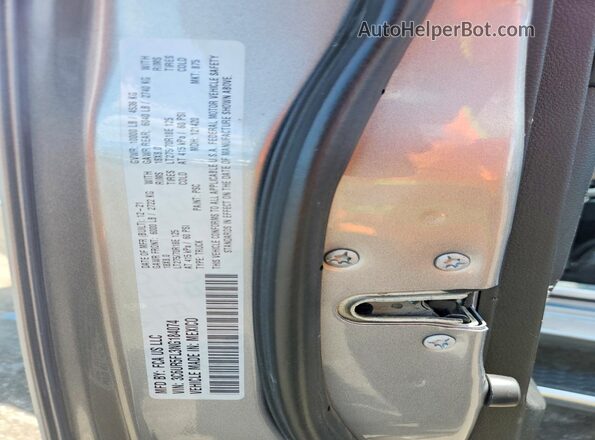 3C6UR5FL3NG184074 2022 RAM 2500 Silver Engine compartment view