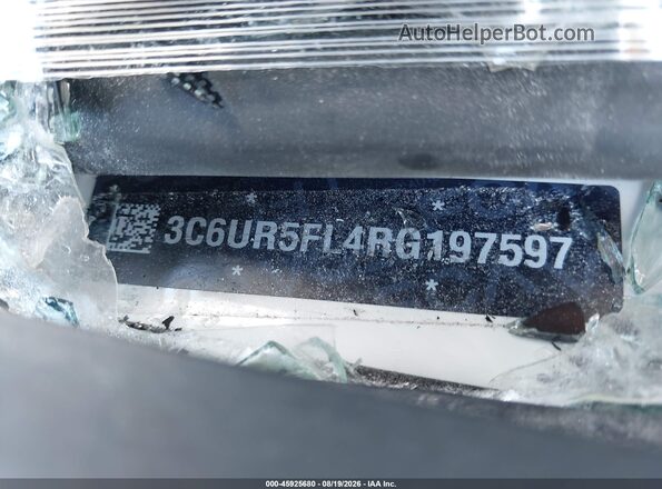3C6UR5FL4RG197597 2024 RAM 2500 Белый Вид подкапотного пространства