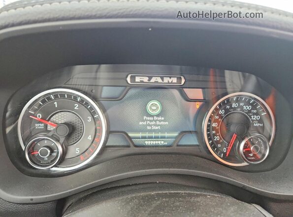 3C6UR5FL4RG388369 2024 RAM 2500 White Widok zestawu wskaźników