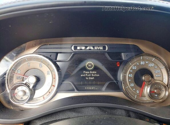 3C6UR5GL2LG287126 2020 RAM 2500 Black Instrument cluster view
