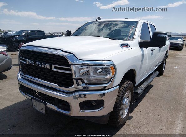3C6UR5HJ3RG153442 2024 RAM 2500 Белый Передняя левая четверть